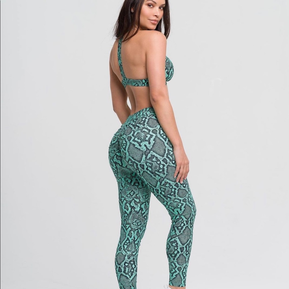 💚 LiCi Fit BOA High Waist Scrunch 🍑 Leggings